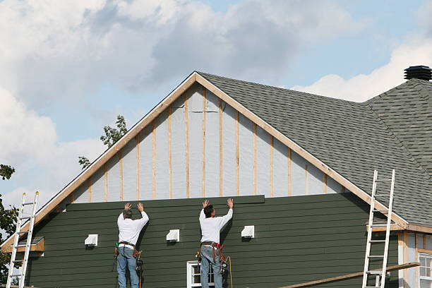 How To Choose The Right Materials for Your Siding Installation in 'Llano, TX